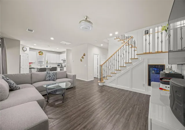 Photo 4 of Single family home for sale at 14510 Eaglefern Ln, Houston, TX 77068 | MLS# 20062630 | Listing updated on 2026-09-19