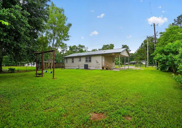 Homes for sale in Cut And Shoot, TX | 15197 Willis Waukegan Rd, Cut And Shoot, TX 77303 | MLS# 24355056