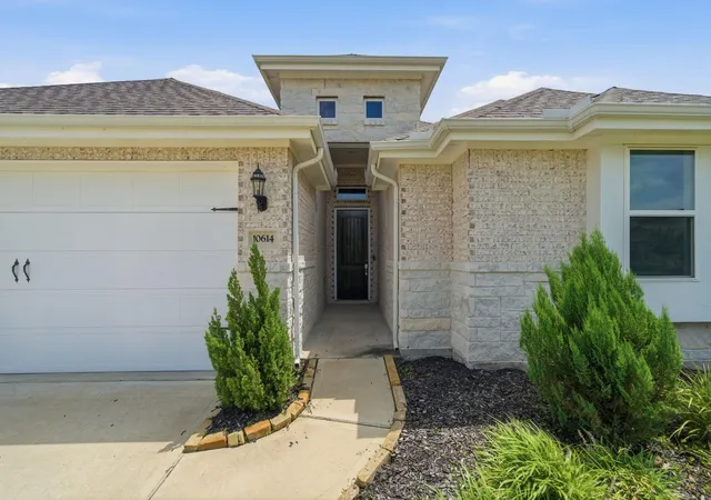 2nd image of 10614 Hazel Hills Dr, Cypress, TX 77433 | MLS# 8098314