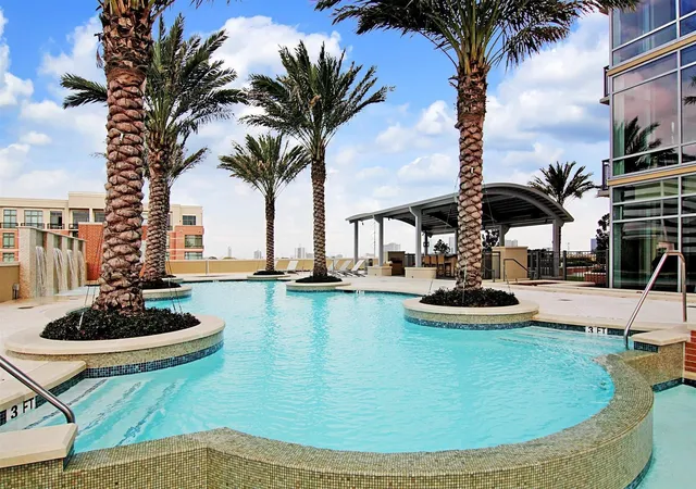 Homes for sale in Houston, TX | 2207 Bancroft St #604, Houston, TX 77027 | MLS# 37300087