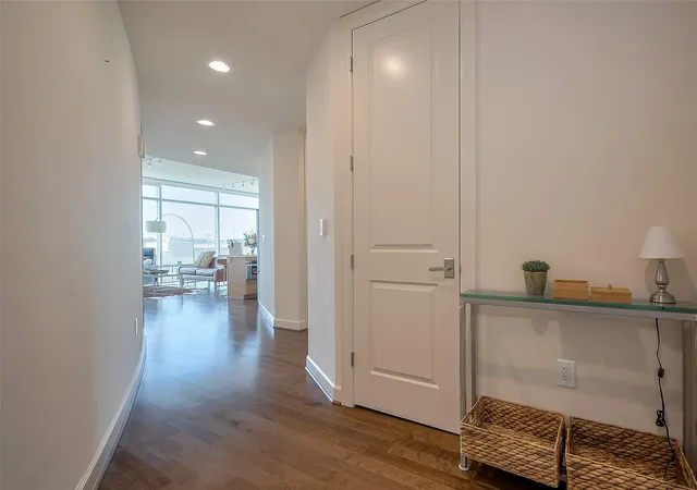 Homes for sale in Houston, TX | 2207 Bancroft St #604, Houston, TX 77027 | MLS# 37300087