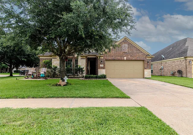 3rd image of 3003 Fern Brook Ln, Rosenberg, TX 77471 | MLS# 72834850