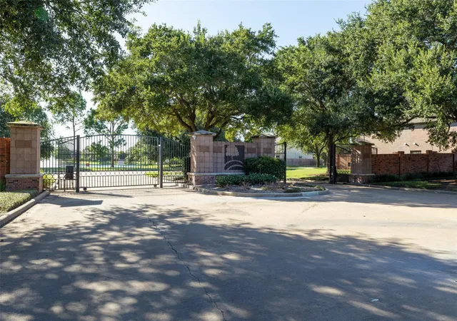 1st image of 15111 Black Falls Ln, Sugar Land, TX 77498 | MLS# 55306049