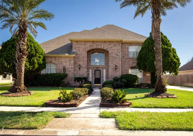 Photo 3 of Single family home for sale at 15111 Black Fls Ln, Sugar Land, TX 77498 | MLS# 55306049 | Listing updated on 2026-08-18