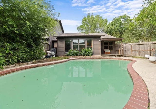 Homes for sale in Houston, TX | 2229 Broadlawn Dr, Houston, TX 77058 | MLS# 94718859