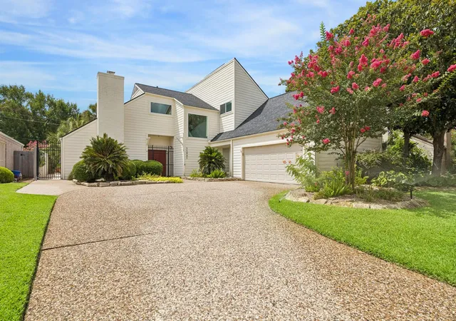 Photo 1 of Sale Pending at 11931 Carriage Hl Dr, Houston, TX 77077 | MLS# 55140138 | Listing updated on 2026-09-14