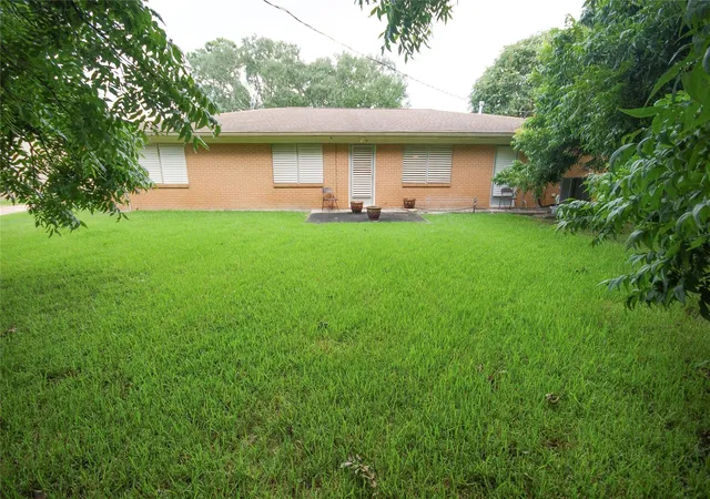 14th image of 6733 Pecanwood St, Hitchcock, TX 77563 | MLS# 8634675