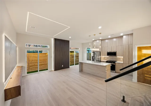 5th image of 3807 Noah St W, Houston, TX 77021 | MLS# 10751170