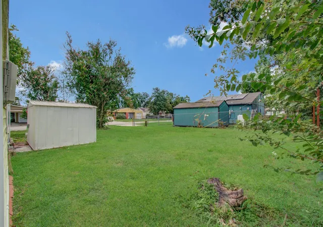 21st image of 3326 Proswimmer St, Houston, TX 77088 | MLS# 42705623