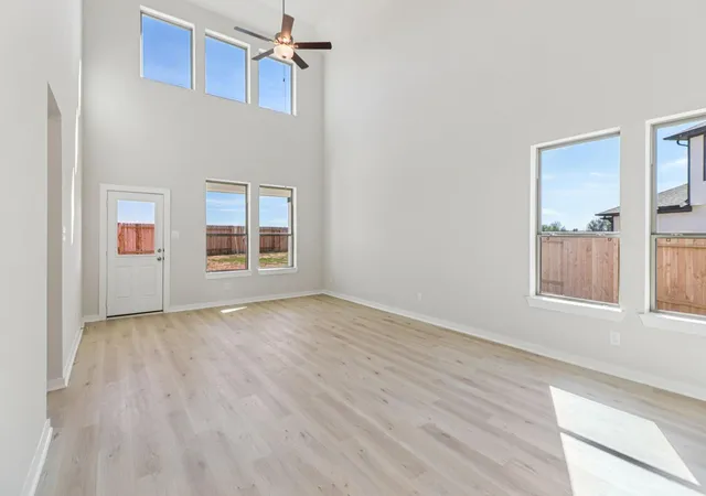 Photo 3 of Single family home for sale at 11919 Avian Ave, Conroe, TX 77303 | MLS# 31207736 | Listing updated on 2026-09-20