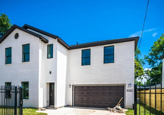 Photo 1 of Single family home for sale at 6322 Sayers St, Houston, TX 77026 | MLS# 10761265 | Listing updated on 2026-07-02