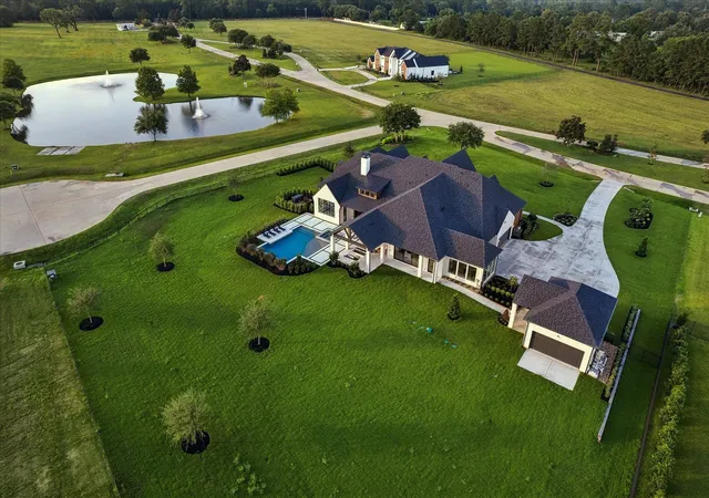 Photo 3 of Mansion for sale at 2020 Stallion Lakes Ave, Hockley, TX 77447 | MLS# 64545792 | Listing updated on 2026-09-20