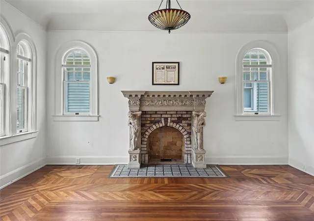 5th image of 1602 Rosenberg St, Galveston, TX 77550 | MLS# 55186114