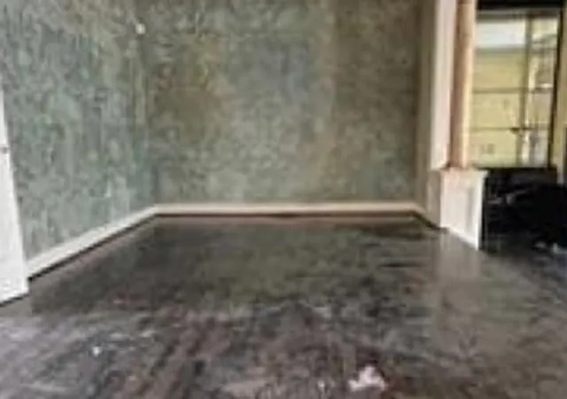 Photo 4 of Sale Pending at 406 Emerson St, Houston, TX 77006 | MLS# 92349751 | Listing updated on 2026-08-26
