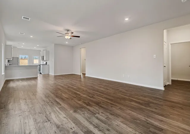 Photo 3 of Single family home for sale at 16471 Honeysuckle Hill Dr, Conroe, TX 77303 | MLS# 27360799 | Listing updated on 2026-08-28