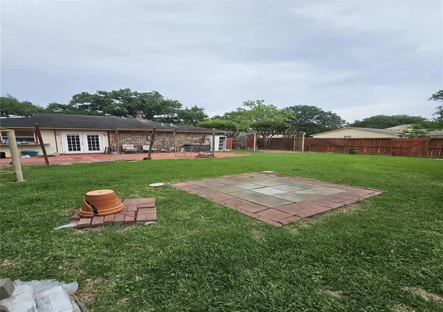 Photo 3 of Single family home for sale at 2203 Mustang Springs Dr, Missouri City, TX 77459 | MLS# 23864247 | Listing updated on 2026-09-07