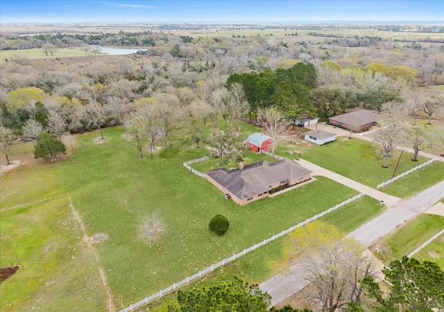 Homes for sale in Bellville, TX | 2919 Centerhill Cir, Bellville, TX 77418 | MLS# 41169495