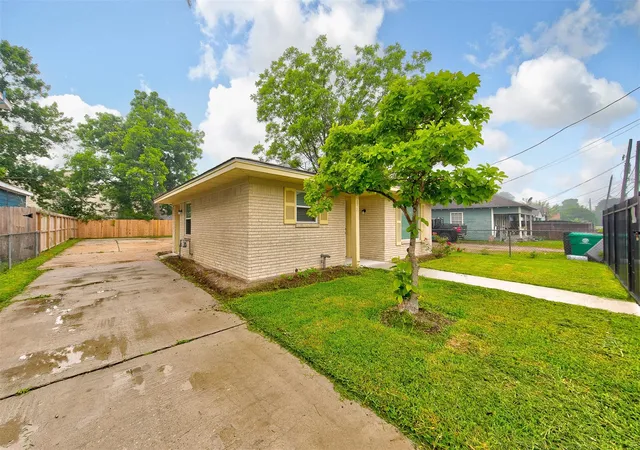 4th image of 7732 Avenue I, Houston, TX 77012 | MLS# 19072945