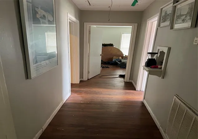 4th image of 2914 Berry Rd, Houston, TX 77093 | MLS# 97958792