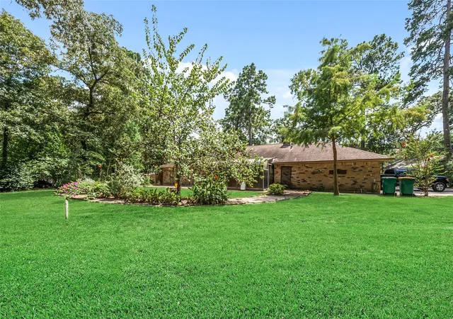 Photo 38 of Single family home for sale at 71 Hiwon Dr, Conroe, TX 77304 | MLS# 79745835 | Listing updated on 2026-10-03