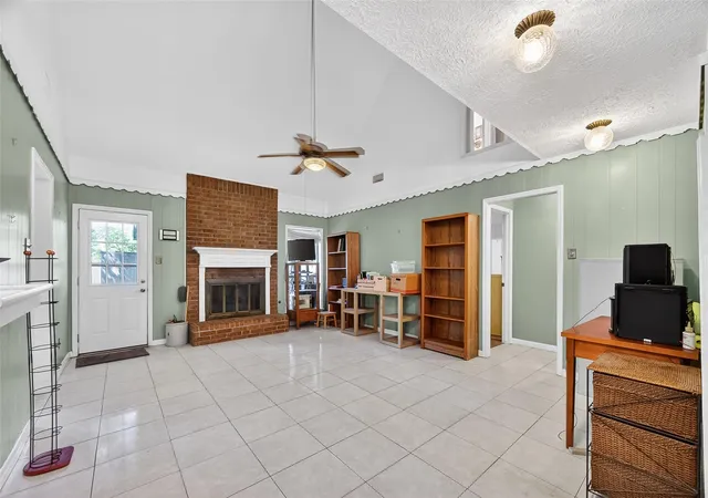 Photo 2 of Sale Pending at 4606 Chaparral Dr, Baytown, TX 77521 | MLS# 20325252 | Listing updated on 2026-09-11