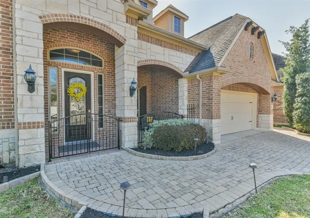 Photo 2 of Sale Pending at 1210 Welland Way, Kingwood, TX 77339 | MLS# 37630568 | Listing updated on 2026-08-27
