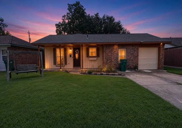 Photo 1 of Single family home for sale at 2514 Mulberry Ln, Pasadena, TX 77502 | MLS# 27576538 | Listing updated on 2026-09-28