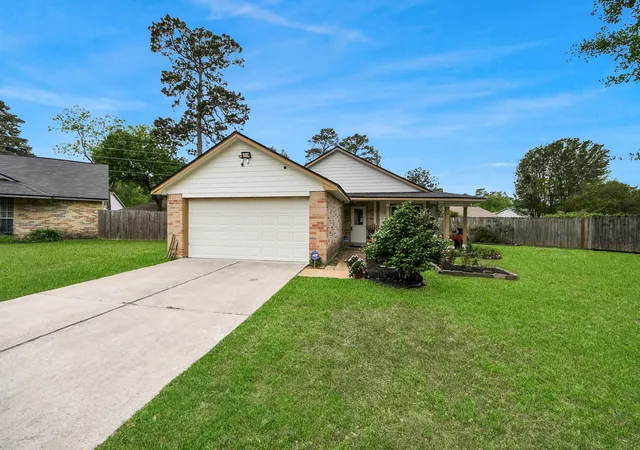 Photo 2 of Single family home for sale at 9634 Thistle Trl Dr, Houston, TX 77070 | MLS# 17092919 | Listing updated on 2026-09-16