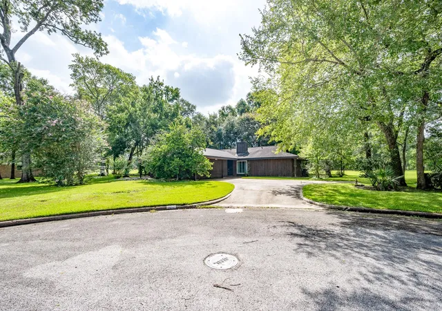 1st image of 2031 Aloft Ct, Crosby, TX 77532 | MLS# 64890705
