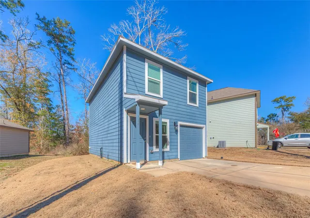 Photo 1 of Single family home for sale at 144 Black Walnut, Livingston, TX 77351 | MLS# 93058768 | Listing updated on 2026-09-15
