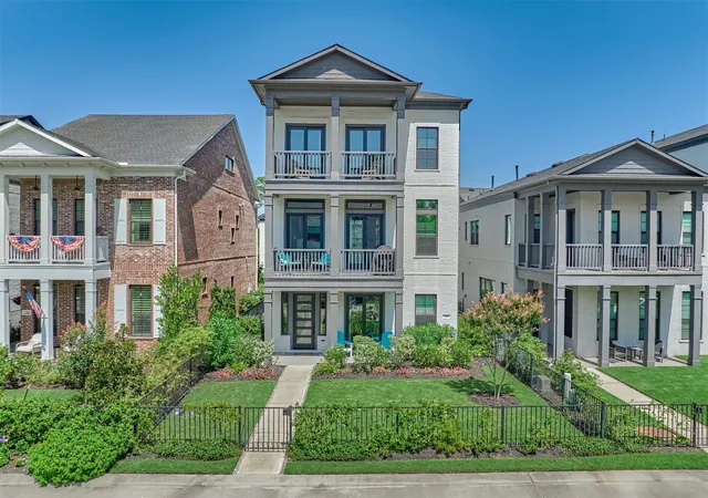Photo 1 of Single family home for sale at 35 Amerson Bay Way, Spring, TX 77380 | MLS# 56572557 | Listing updated on 2026-09-06