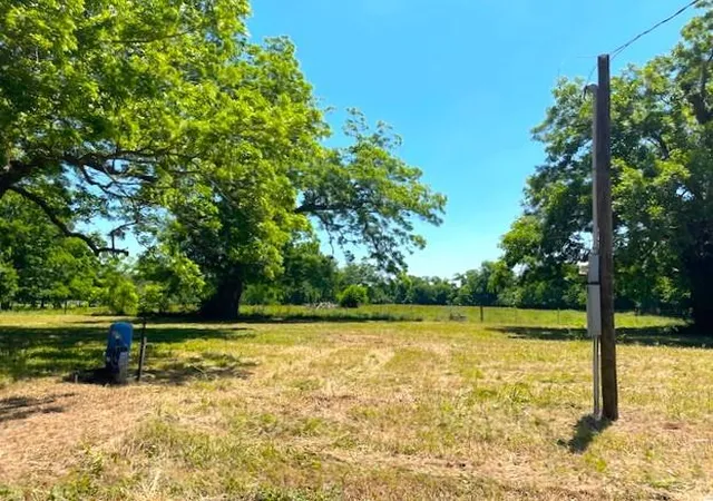 2nd image of 2125 Peach Ridge Rd, Brookshire, TX 77423 | MLS# 21786361