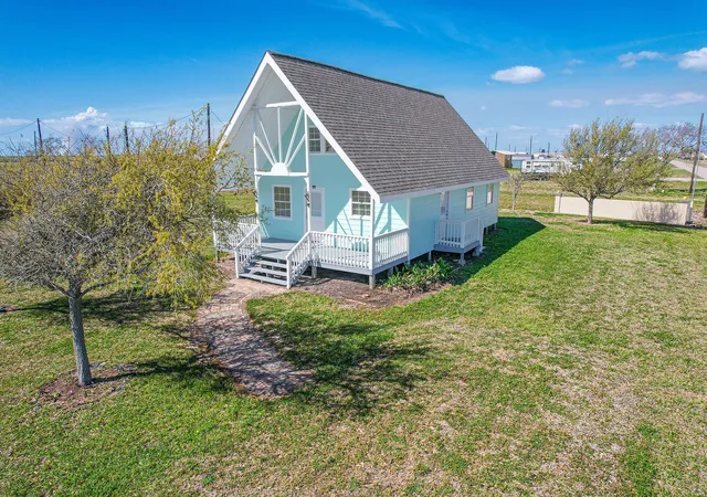 49th image of 376 Haddock Dr, Palacios, TX 77465 | MLS# 83737104