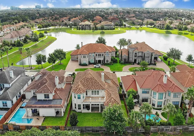 47th image of 1914 Mystic Arbor Ln, Houston, TX 77077 | MLS# 27324425
