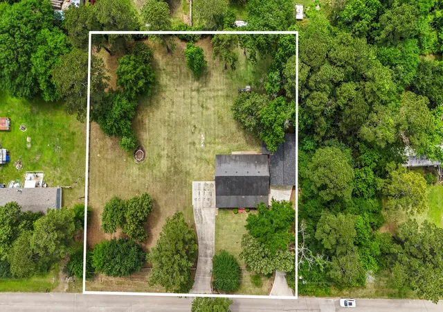 Photo 2 of Sale Pending at 16007 Long Neck Dr, Magnolia, TX 77355 | MLS# 29747002 | Listing updated on 2026-08-19
