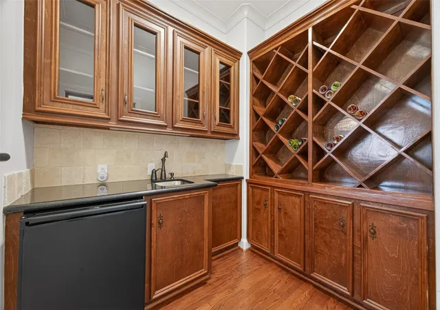 4th image of 4711 Welford Dr, Bellaire, TX 77401 | MLS# 52347908