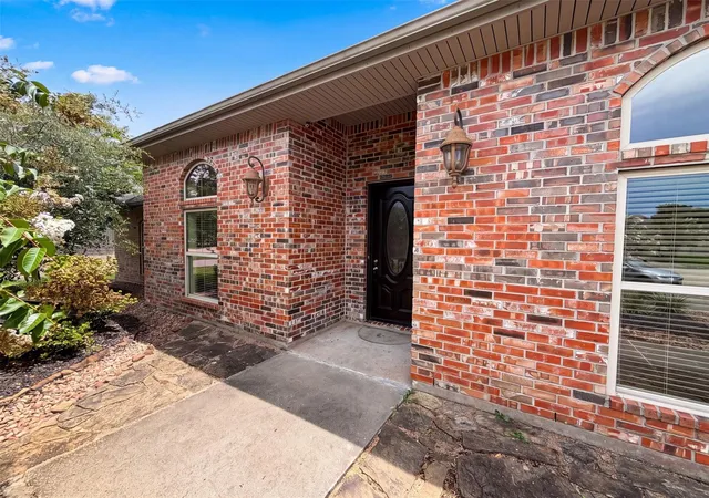 Photo 23 of Sale Pending at 7945 Laurelwood St, Beaumont, TX 77707 | MLS# 10245892 | Listing updated on 2026-10-23