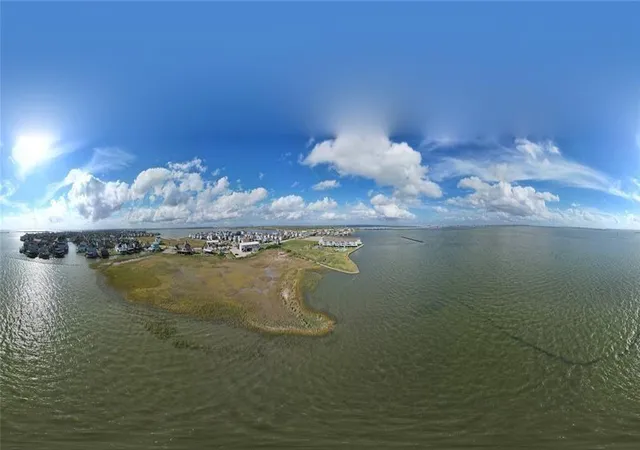 8th image of 665 Tiki Dr #412, Galveston, TX 77554 | MLS# 6411724