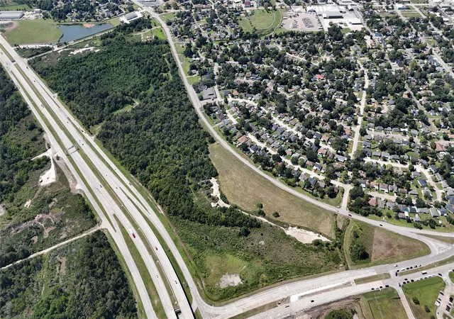 Photo 2 of Land for sale at 0000 Tri City Beach, Baytown, TX 77520 | MLS# 94795478 | Listing updated on 2025-11-16