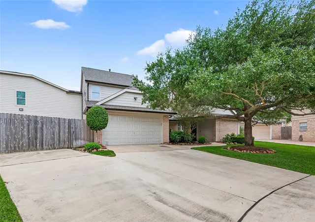 4th image of 903 Sugarfield Ct, Sugar Land, TX 77498 | MLS# 14761177