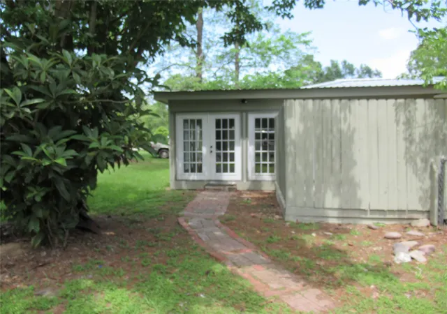 2nd image of 184 Hickory Dr, Onalaska, TX 77360 | MLS# 31131984