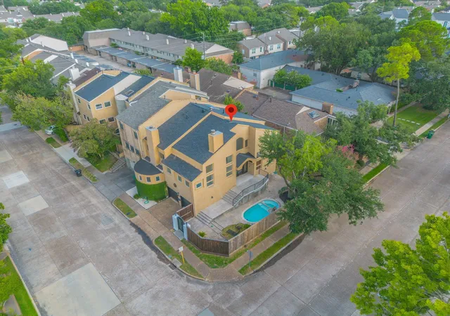 3rd image of 5927 Sugar Hill Dr, Houston, TX 77057 | MLS# 65062338