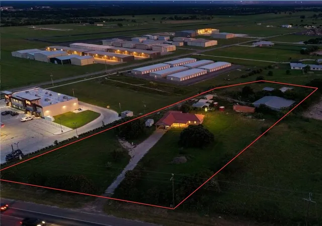 1st image of 2797 Hwy 105 W, Navasota, TX 77868 | MLS# 38716818