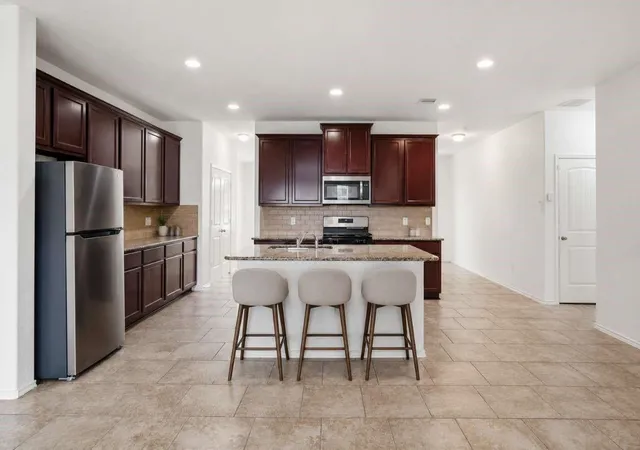 3rd image of 4002 Nestra Dr, Katy, TX 77493 | MLS# 13083121