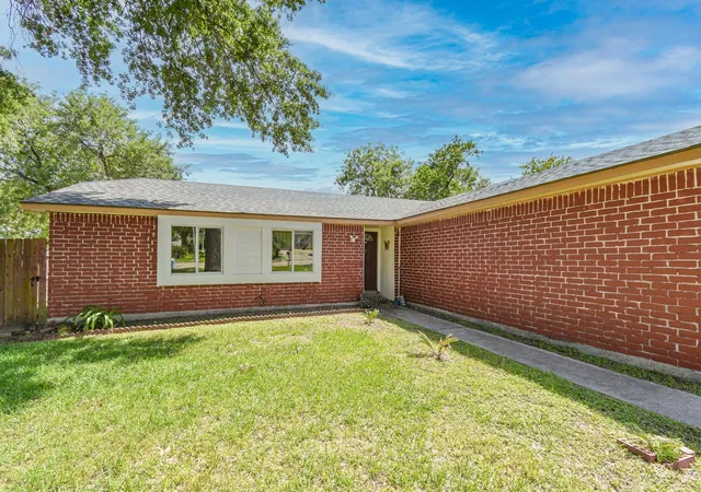 Photo 1 of Single family home for sale at 7503 Winkle Wood Ln, Houston, TX 77086 | MLS# 76276072 | Listing updated on 2026-08-24