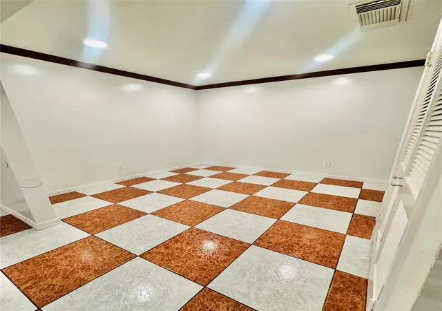 Photo 3 of Single family home for sale at 7503 Winkle Wood Ln, Houston, TX 77086 | MLS# 76276072 | Listing updated on 2026-08-24