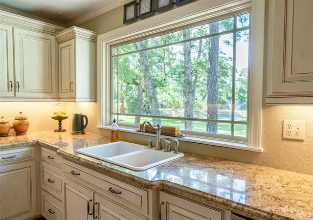 5th image of 248 Jzj Ln, La Grange, TX 78945 | MLS# 23381324