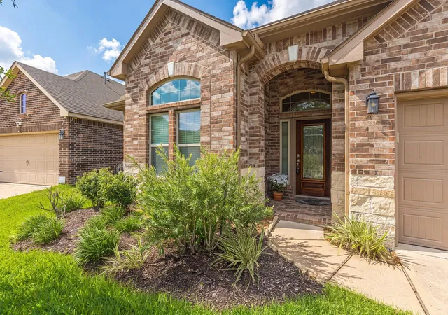 Photo 1 of Single family home for sale at 5414 Claymore Meadow Ln, Spring, TX 77389 | MLS# 68161053 | Listing updated on 2026-09-02