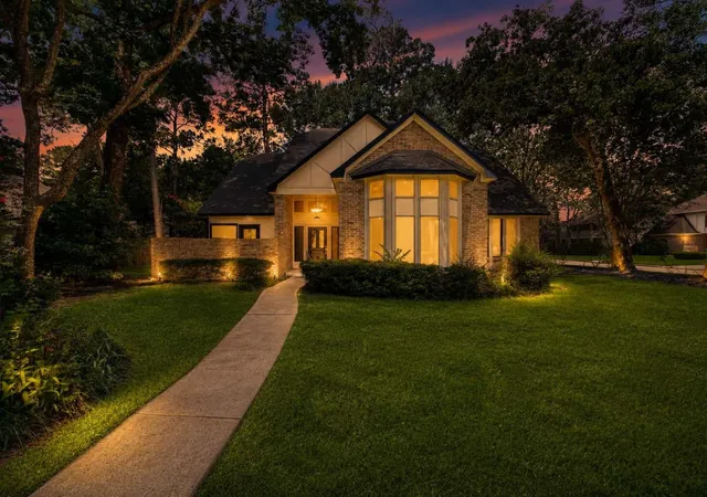 1st image of 14211 Napier Ct, Houston, TX 77069 | MLS# 7559058