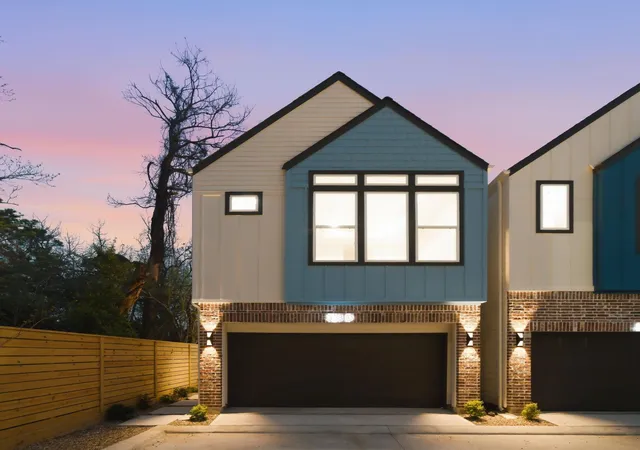 Photo 1 of Single family home for sale at 328 Janisch #D, Houston, TX 77018 | MLS# 47915148 | Listing updated on 2026-09-02